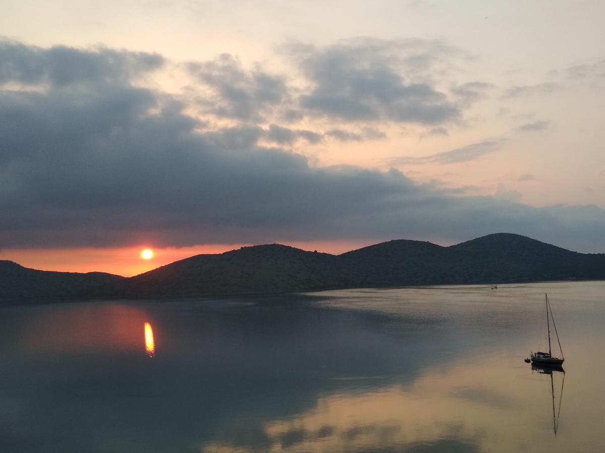 Marilena Panoramic Sea View House Apartment เอลุนดา ภายนอก รูปภาพ